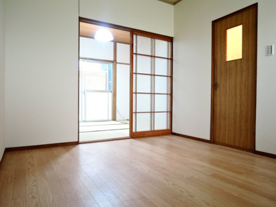【洋室】 | 稲荷の森ハイツ