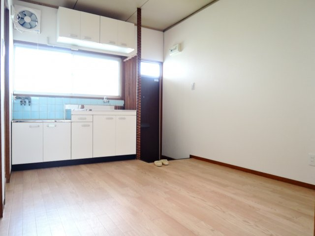 【洋室】 | 稲荷の森ハイツ
