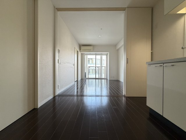URBAN FLATS中之島の居間・リビング