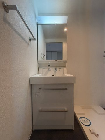 URBAN FLATS中之島の洗面所