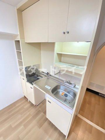 大阪市淀川区西中島５丁目の賃貸マンションのキッチン