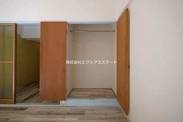 大阪市阿倍野区阿倍野筋３丁目の賃貸マンションの収納