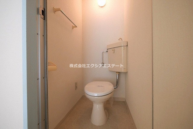大阪市阿倍野区阿倍野筋３丁目の賃貸マンションのトイレ