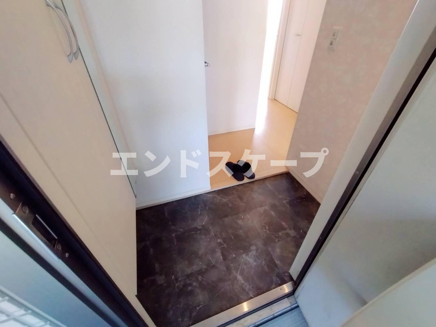 クレール・コートの玄関|高崎、前橋のお部屋探しはエンドスケープまで！お客様の理想お聞かせ下さい♪