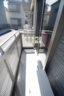 【バルコニー】 | はなこーぽ清新 | 広々とした開放的なバルコニー
