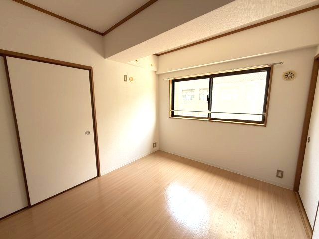 タウンコート六甲の寝室