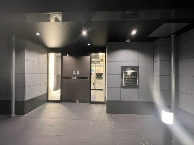 プレサンスNAGOYAシティオ　名古屋市賃貸　仲介手数料無料のエントランス