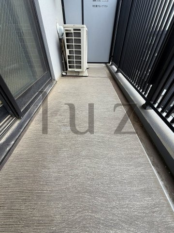 クレサール横中のバルコニー
