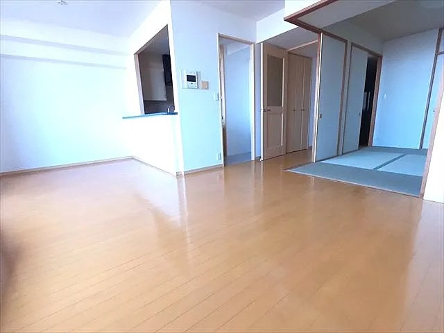 御影山手シティハウスの居間・リビング