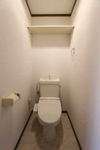 シャトル古城のトイレ|参考写真です。現況優先。