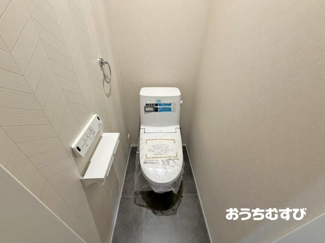 春日井市高山町6期(全3棟)のトイレ
