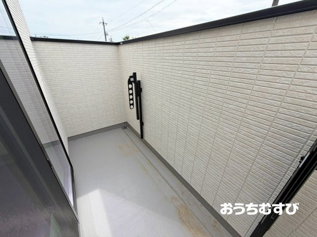 春日井市高山町6期(全3棟)のバルコニー
