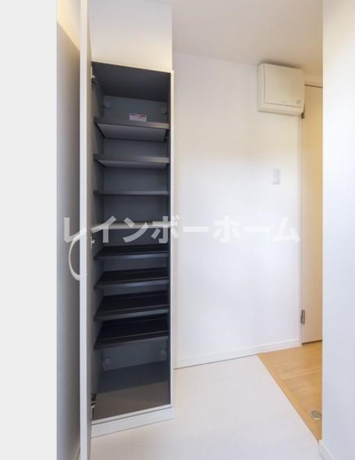 仲介手数料（賃料の1.10ヵ月）の50％OFF対象物件！の玄関|※別部屋参考写真。