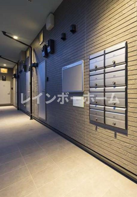 仲介手数料（賃料の1.10ヵ月）の50％OFF対象物件！のロビー|建物の内部です