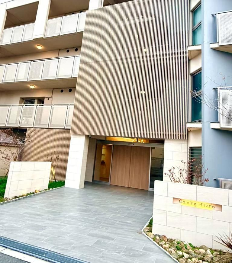 大阪市平野区加美正覚寺１丁目の一棟マンションの外観
