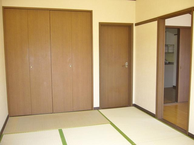 マルヨシマンションⅡの和室|和室６帖