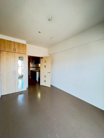 福岡市博多区中呉服町の賃貸マンションの居間・リビング