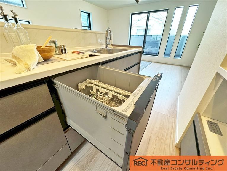 西宮市南甲子園2丁目　新築戸建のキッチン