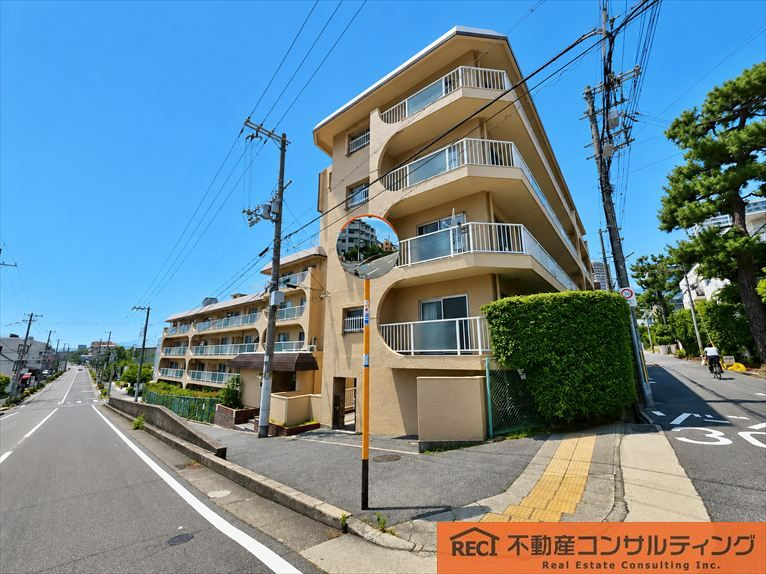 スターハイツ住吉川の外観|部屋数豊富な5LDK！30帖でゆとりのあるLDK！