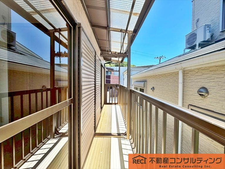 神戸市東灘区西岡本6丁目　中古戸建のバルコニー