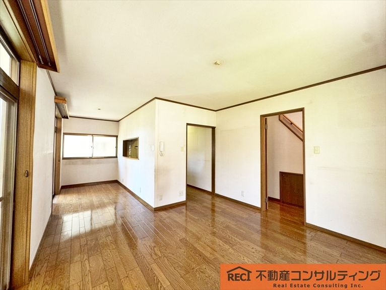 神戸市東灘区西岡本6丁目　中古戸建の洋室