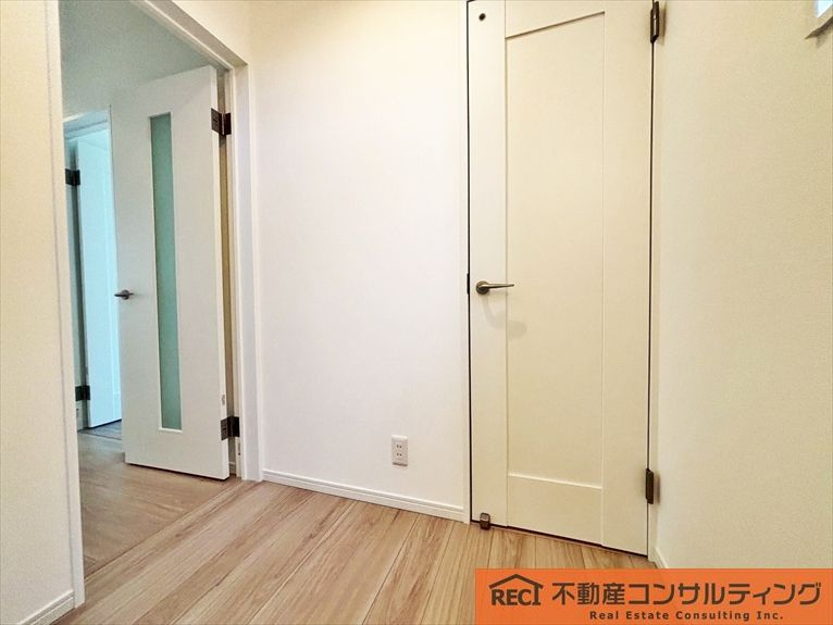 西宮市今津久寿川町　新築戸建の内装