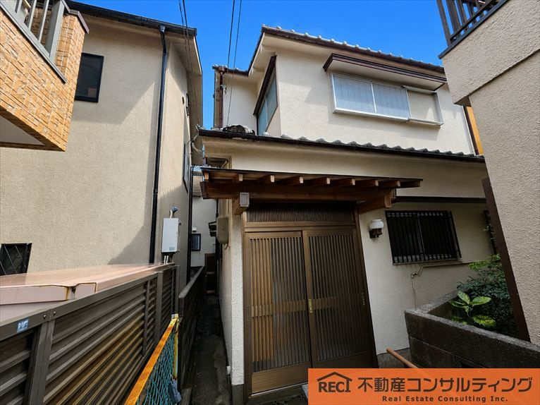 西宮市甲子園町　中古戸建