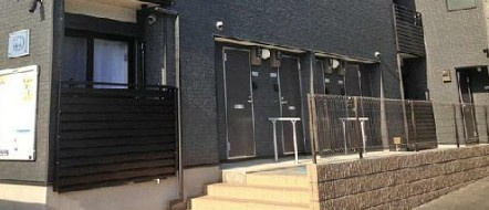 レオネクスト和光四番館のエントランス