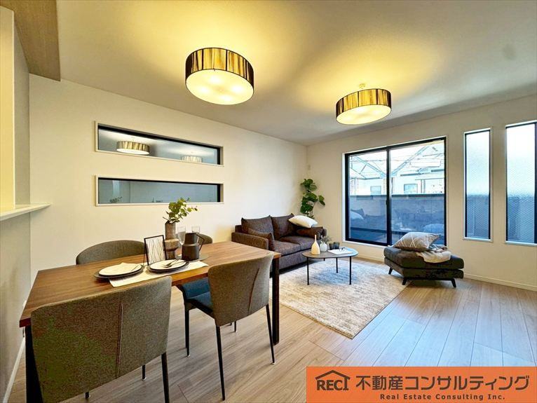 神戸市灘区灘北通５丁目　新築戸建の内装
