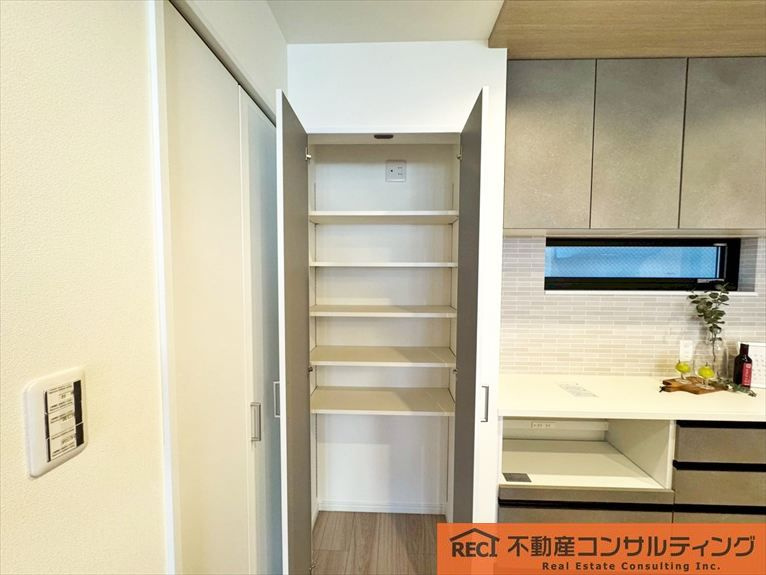 神戸市灘区灘北通５丁目　新築戸建のキッチン