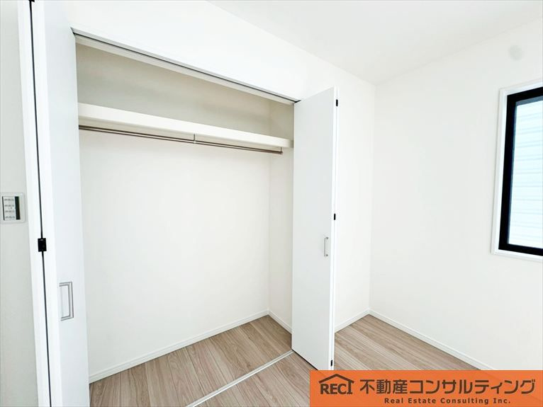 神戸市灘区灘北通５丁目　新築戸建の収納