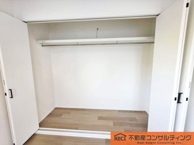 神戸市灘区城の下通3丁目　中古戸建の収納