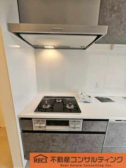 西宮市上田中町　新築戸建のキッチン