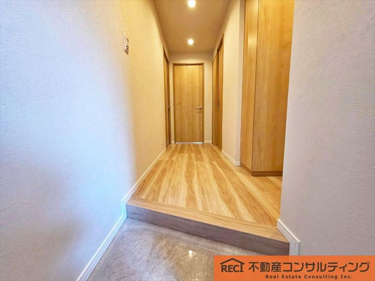 ヴェルドール六甲道の玄関