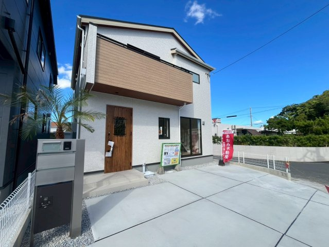 北中城村美崎新築戸建て 限定1棟の外観|同施工会社の別物件画像です。参考としてご覧ください。