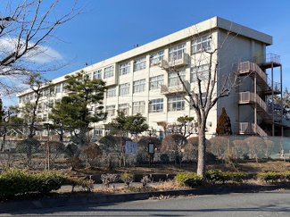 【周辺】 | ヴェレーナ多摩センター | 市立松が谷小学校まで徒歩３分