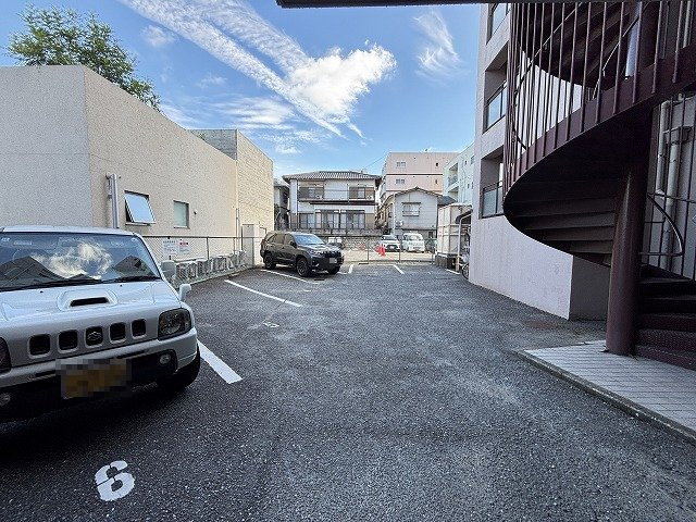 【駐車場】 | ライオンズマンション昭代