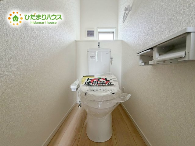 いわき市錦町第33　新築戸建　2号棟のトイレ|1・2階にトイレあり。階段を降りなくてもいいので、高齢者の方も優しい☆彡