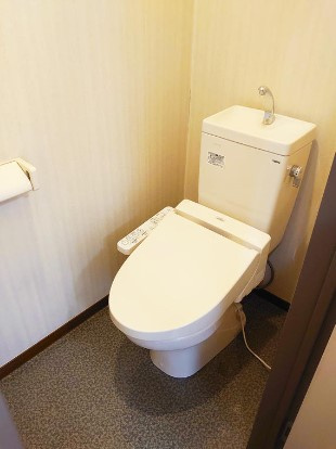 ヴァンベール小川のトイレ