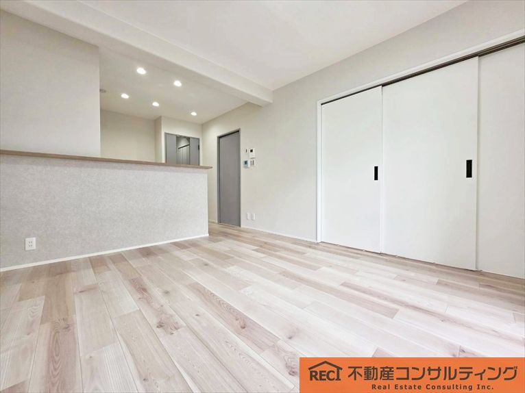 ドルミ灘B棟の内装|おしゃれな内装のリノベーション物件！