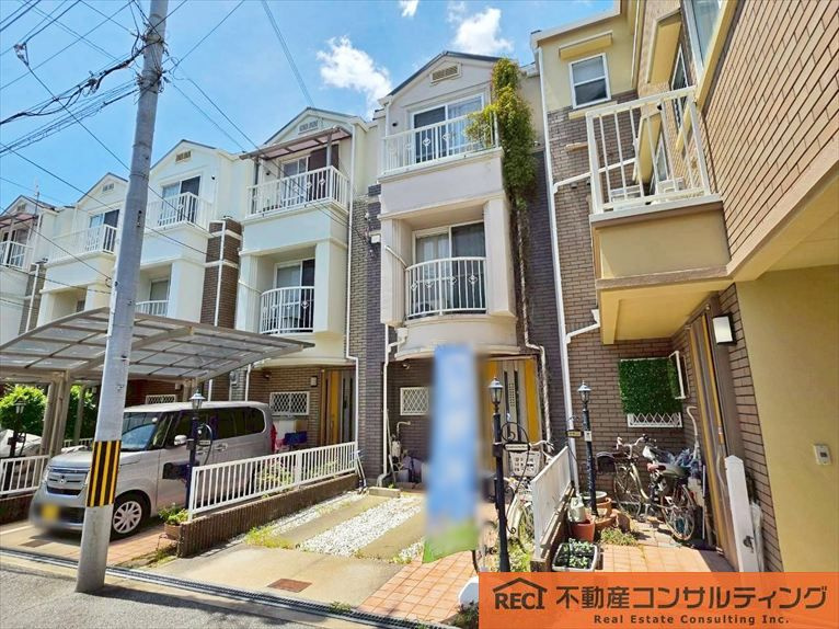 神戸市東灘区深江南町1丁目　テラスハウスのエントランス