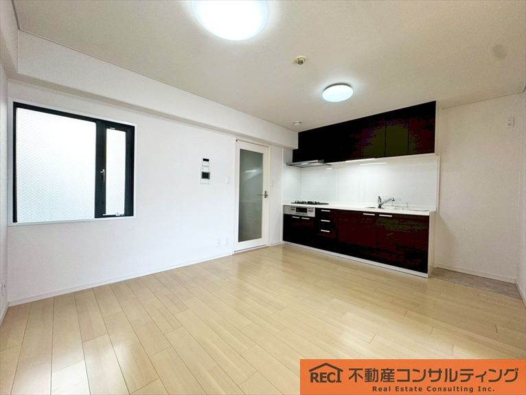 ライオンズマンション住吉川公園の居間・リビング