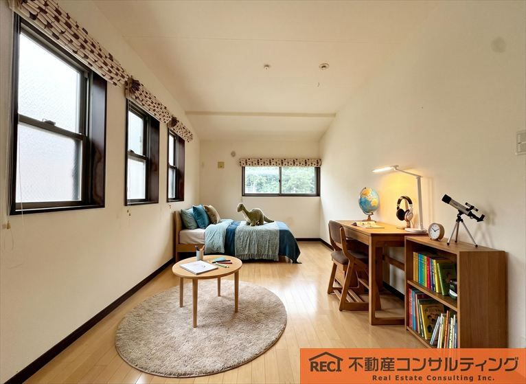 神戸市東灘区森北町7丁目　中古戸建の子供部屋