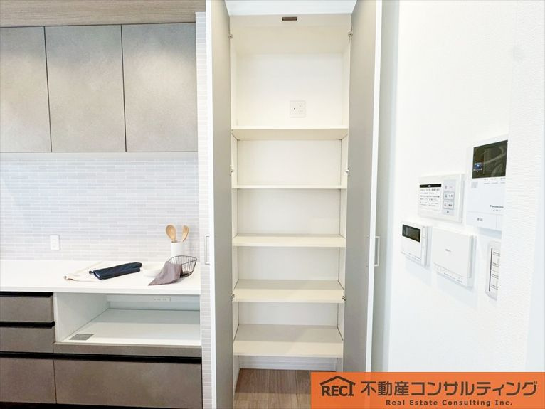 神戸市灘区岸地通3丁目　新築戸建のキッチン