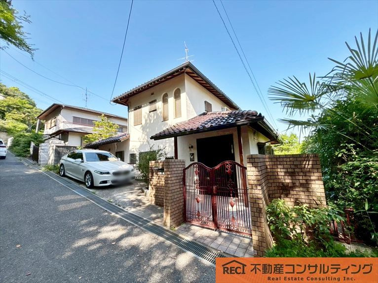西宮市苦楽園二番町　中古戸建