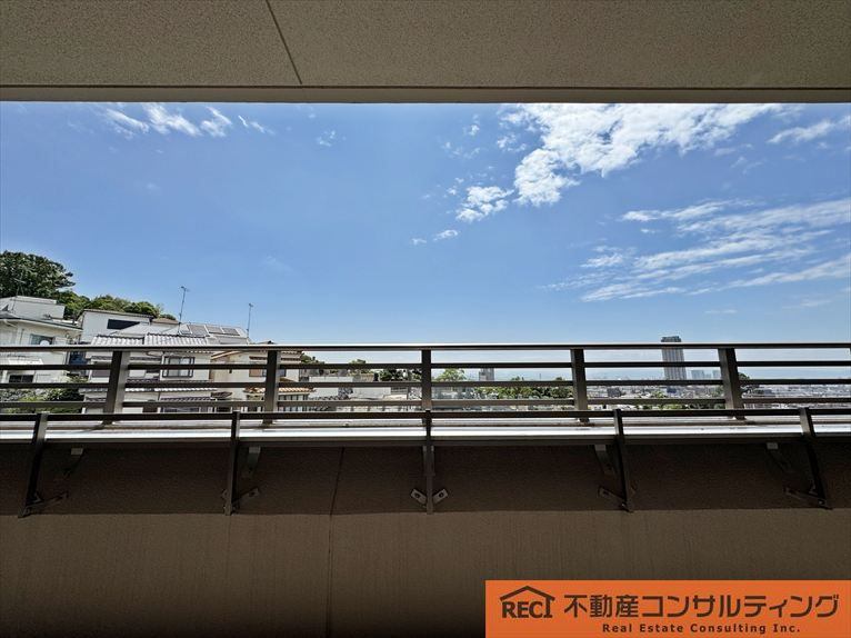 ジークレフ御影山手緑静館のバルコニー
