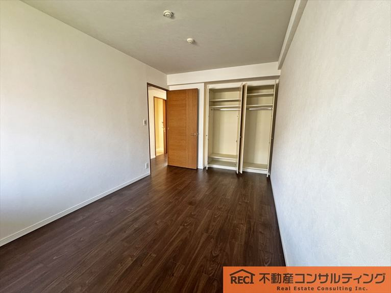 ジークレフ御影山手緑静館の洋室