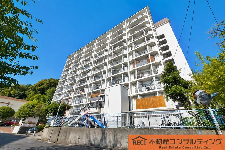 パラッシオ岡本