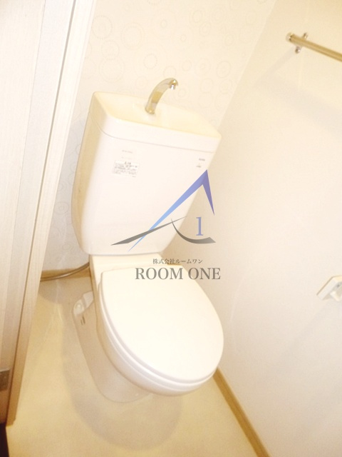 ＦＬＡＸ鷹番 のトイレ|トイレです。