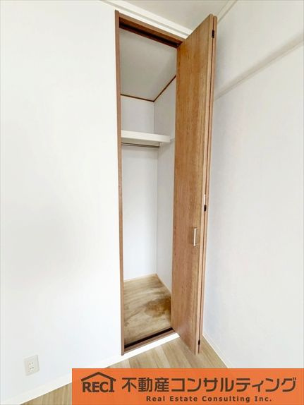 甲南グランドハイム本山の洋室